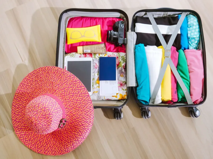 Partire per le vacanze con la casa in ordine: perché la tranquillità comincia prima del viaggio
